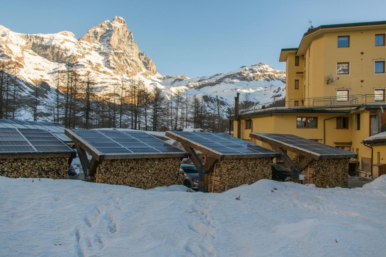 Apartments Suites Lac Bleu Breuil-Cervinia Ngoại thất bức ảnh