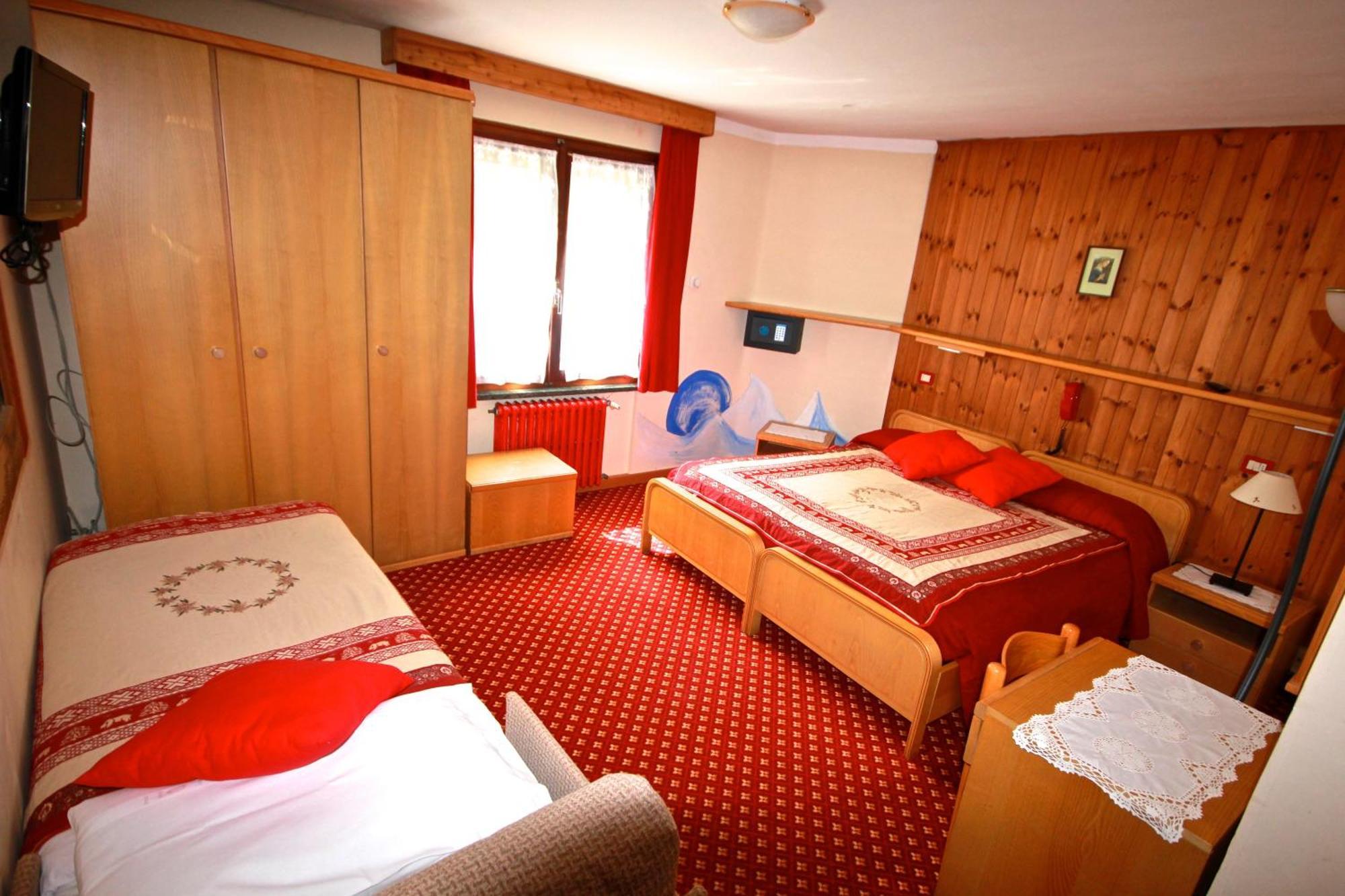 Apartments Suites Lac Bleu Breuil-Cervinia Ngoại thất bức ảnh